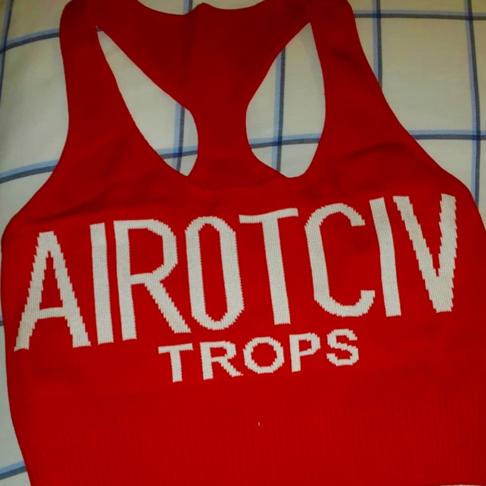 LOGO CROP TOP